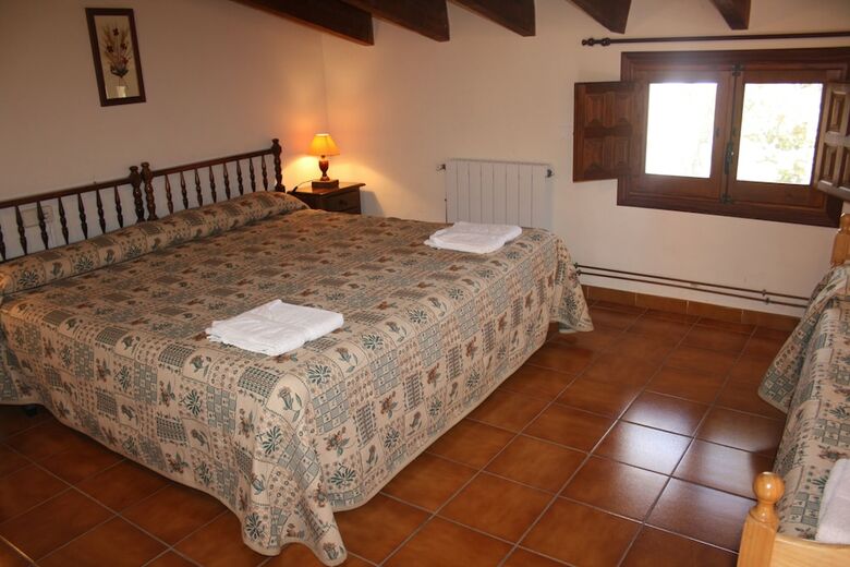 Agroturismo Mas�a La Safranera