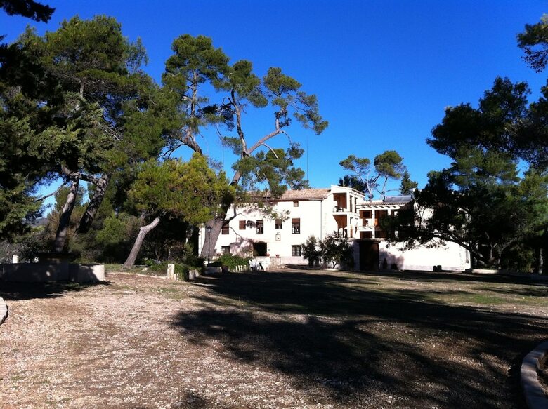 Agroturismo Mas�a La Safranera