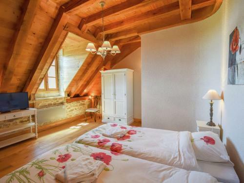 Luxury Villa With Heated Private Pool And Beautiful View