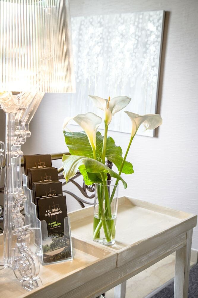Hotel De La Pommeraie