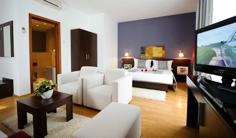 Unique Hotel