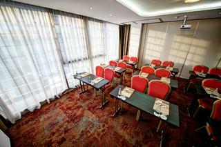 Hotel Golden Tulip Bucharest