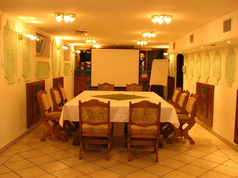 Polus Hotel