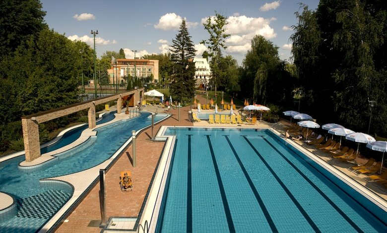 Holiday Beach Budapest Wellness Hotel With Sauna Park