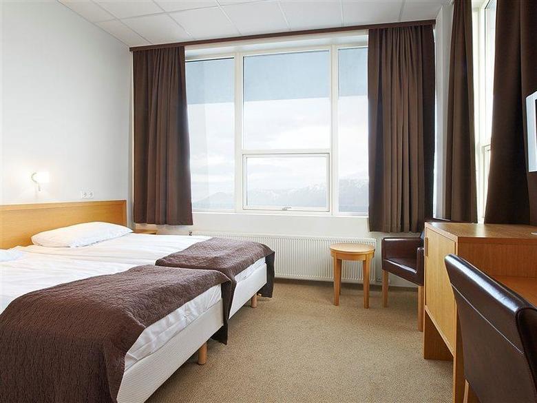 Hotel Cabin