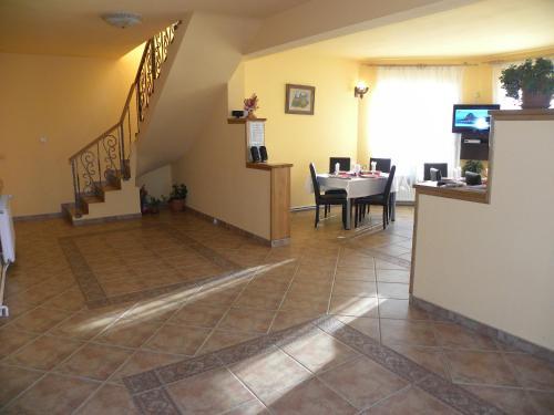 Hostal Casa Enescu