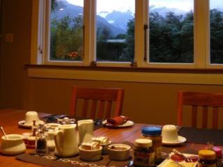 Holly Homestead B&B