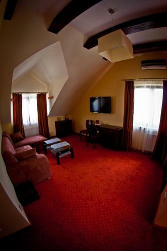 Hotel Dwa Bratanki