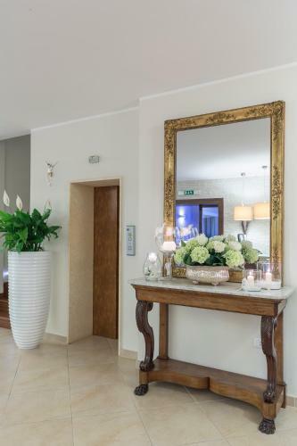 Hostal Casale Santa Maria Country House