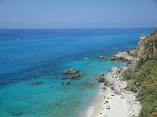 Hostal Holiday Home Flor Parghelia