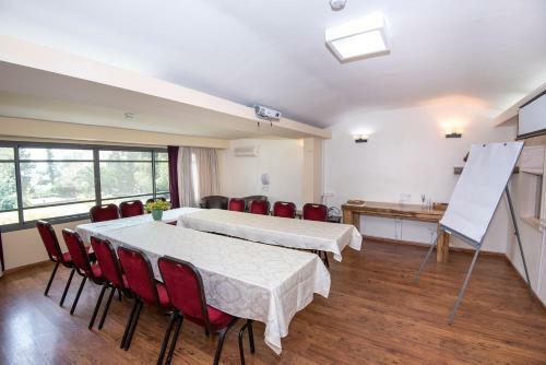 Hotel Zohar Badeshe