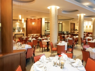 Ajax Hotel
