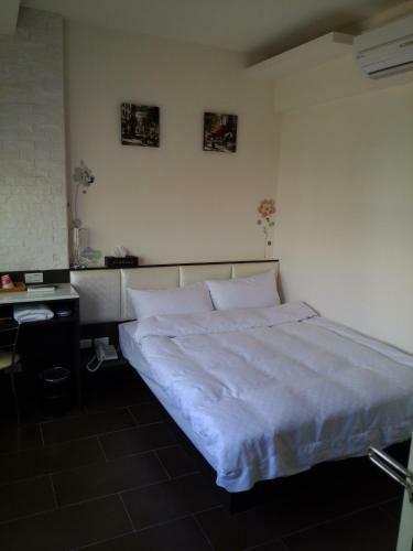Tilon Hotel