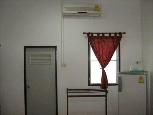 Hostal Lamoon Lamai House