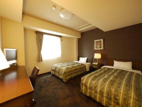Hotel Route-inn Iida