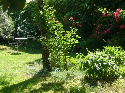 Bed & Breakfast Le Jardin De Beauvoir