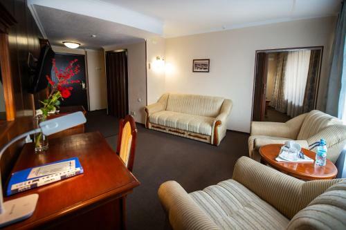 Salute Hotel