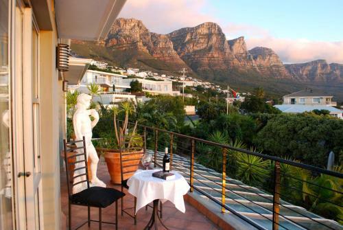 Hostal Villa Surprise