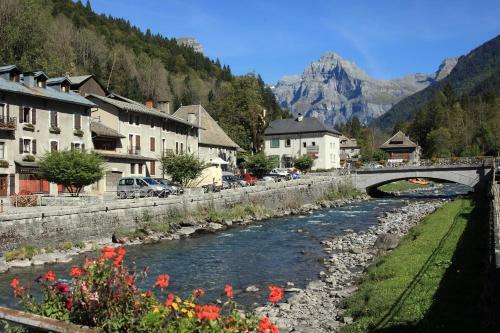 Hotel Village Vacances Le Salvagny