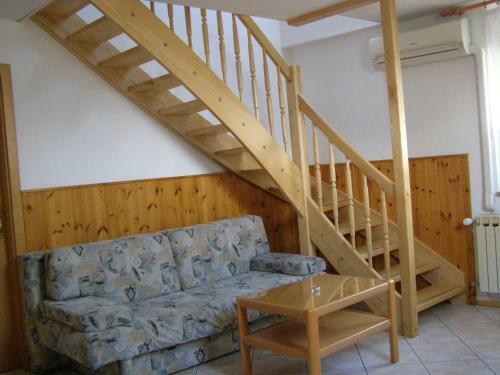 Apartments Mrakic