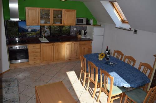 Apartments Mrakic