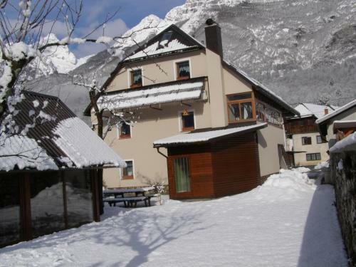 Apartments Mrakic