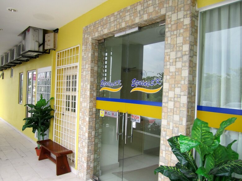 Sun Inns Hotel Equine, Seri Kembangan