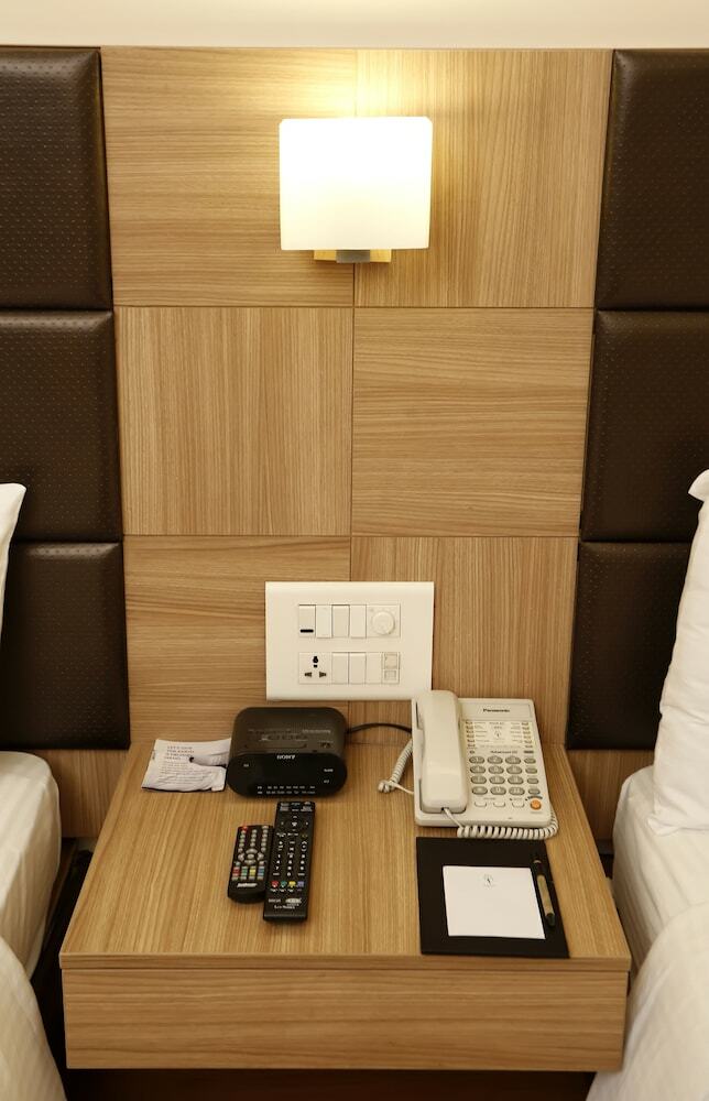 Hotel Green Park, Visakhapatnam