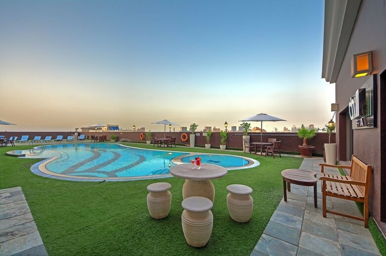 Hotel Ascot