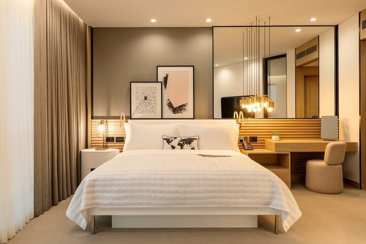 Hotel Le Royal Meridien Beach Resort And Spa