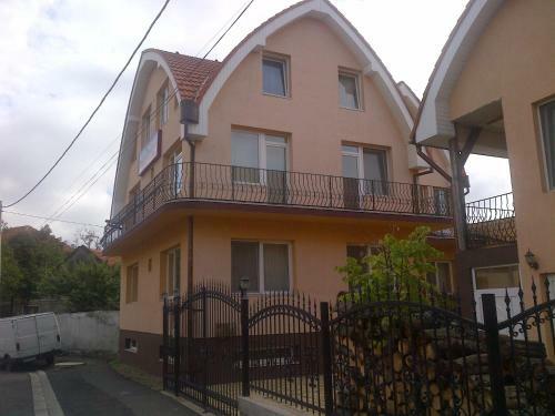 Hostal Pensiunea Phoenix