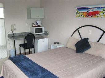 Champers Motor Lodge