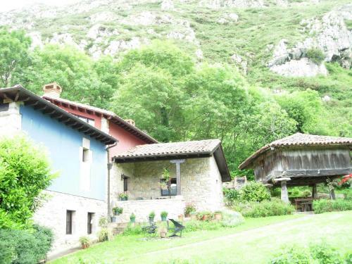 Agroturismo Casas Rurales El Corberu