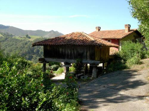 Agroturismo Casas Rurales El Corberu