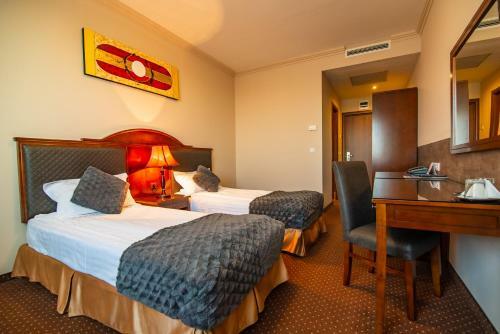 Sky Hotel