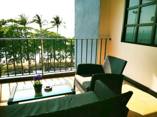 Apartamentos Beach Gallery House