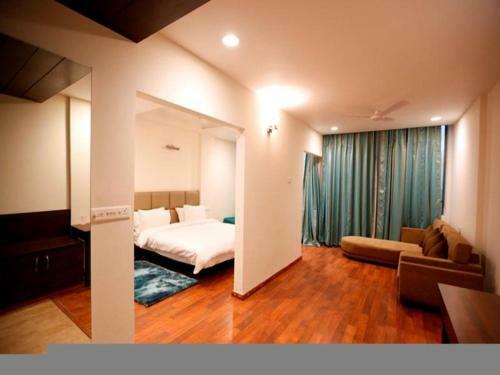 Hotel Sobti Continental