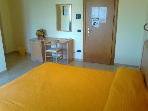 Life Hotel
