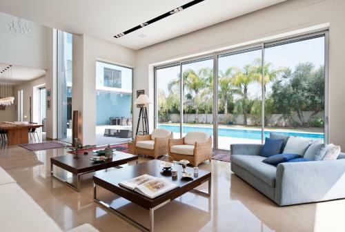 Villa Alice Caesarea