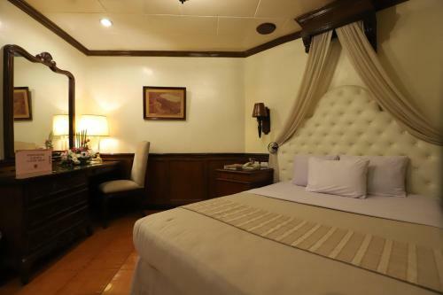 Camelot Hotel