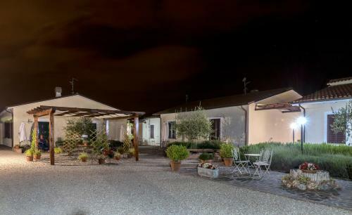 Hostal Terra Dei Santi Country House