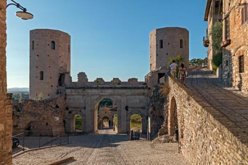Hostal Terra Dei Santi Country House