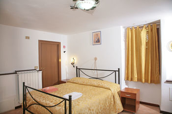 Hostal Agriturismo Ponte Di Riocchio