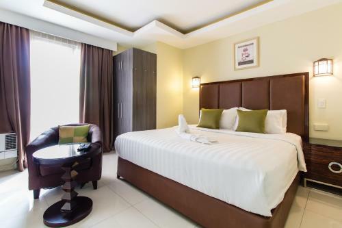 Jmm Apartment Suites