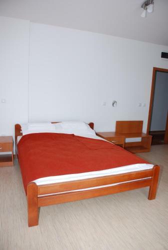 M Garni Hotel