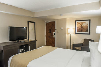 Hotel Quality Inn Airport West