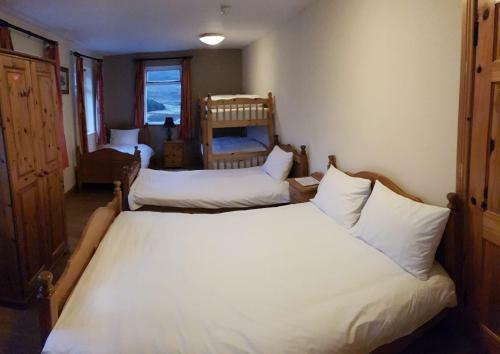 Hostal Aras Ghleann Cholm Cille
