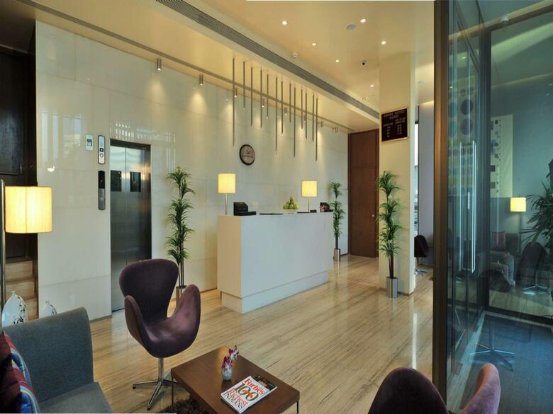 Hotel Marasa Sarovar Portico -rajkot