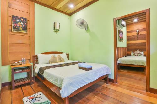 Natural Bungalows