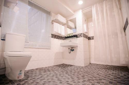 Kiwi Express Hotel - Cheng Gung Branch